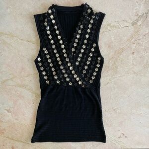 Flower and beaded embellished knit top
